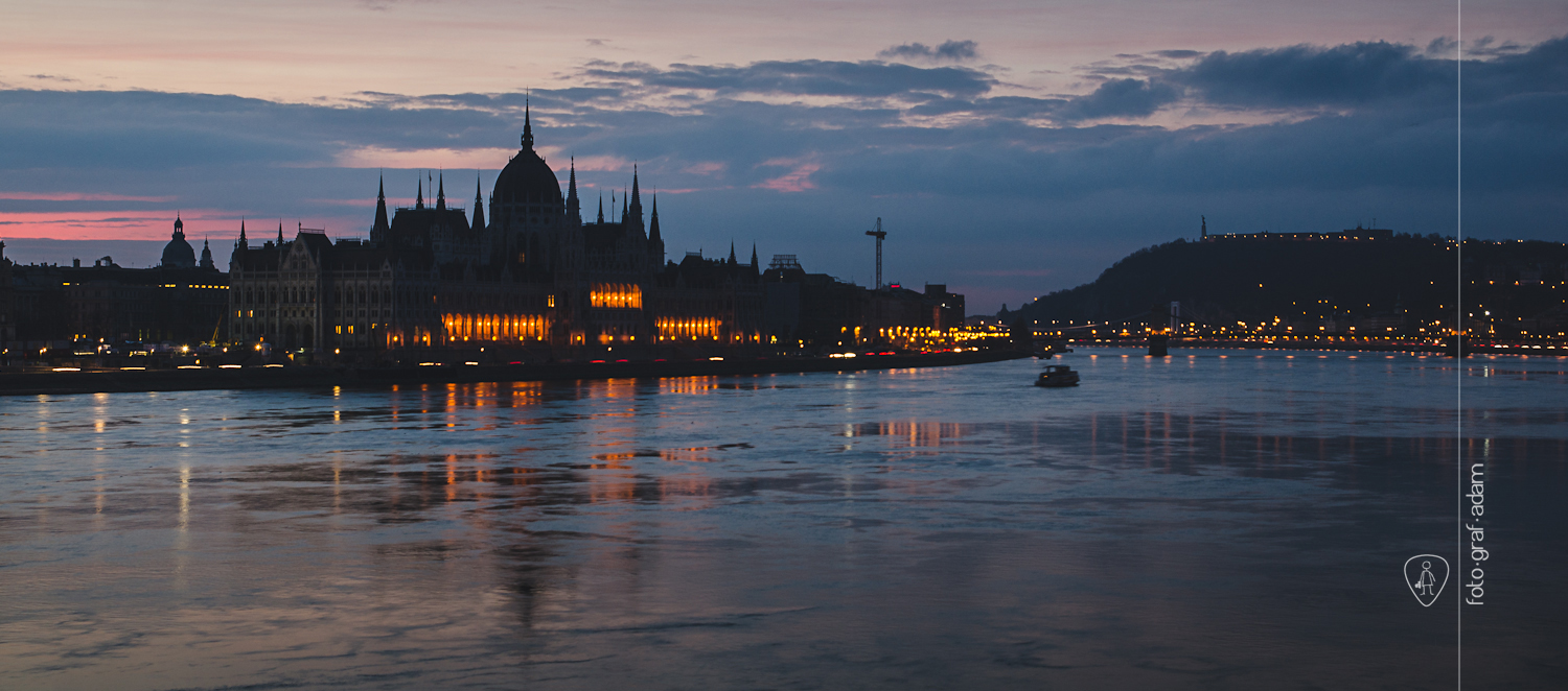Adventi hajnal - Budapest